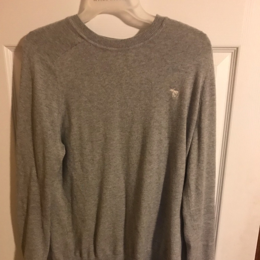 Abercrombie and Fitch grey sweater